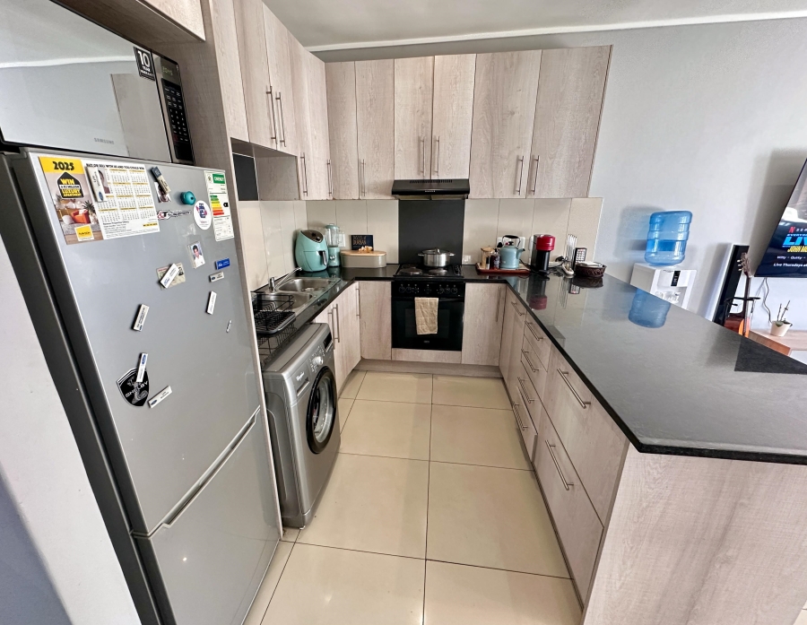 2 Bedroom Property for Sale in Parklands Western Cape